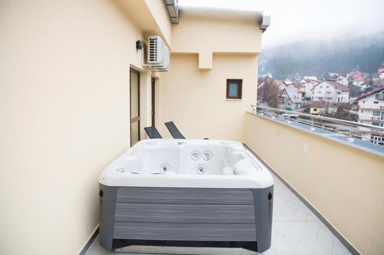 Imperial Hotel&Spa - Băile Olăneşti Kültér fotó