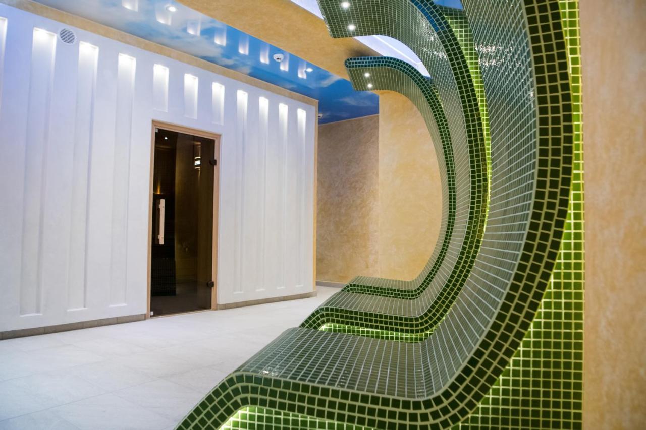 Imperial Hotel&Spa - Băile Olăneşti Kültér fotó